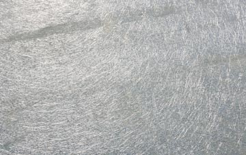 Daddry Shield laminate fibreglass or shingles?